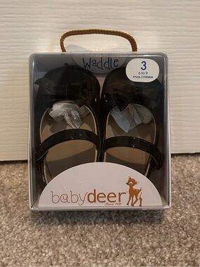 Baby Deer Black Patent Mary Jane Shoes